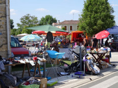 photo1 Agnes Brocante