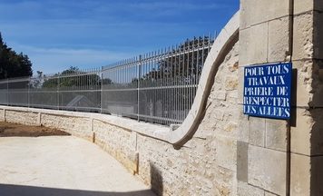 Nouvelle grille du cimetière